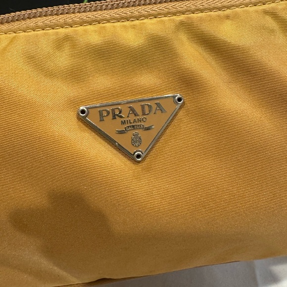Authentic Prada mini shoulder bag - Picture 10 of 13